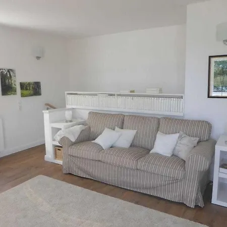 Mari Holiday home *